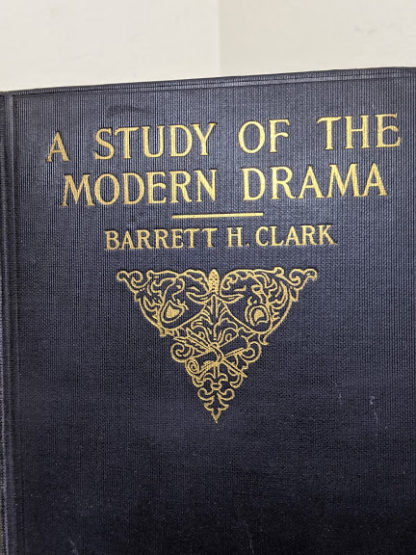 front gold gilt blindstamp on a 1925 copy of A Study of Modern Drama by Barrett H Clark - First Edition