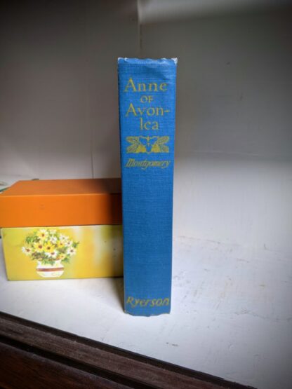 1947 Anne of Avonlea by Montgomery - Spine View