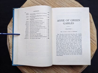 1948 copy of Anne of Green Gables by Montgomery published by Ryerson Press - Table of Contents page 2 of 2