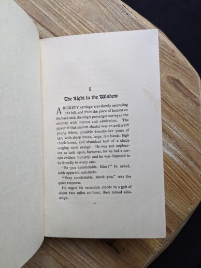 Chapter One - The Light in the Window - 1902 copy of Lavender and Old Lace by Myrtle Reed