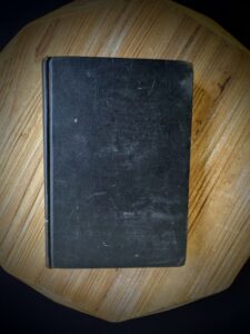 Back panel of a 1932 copy of The Flying Carpet by Richard Halliburton - First Edition