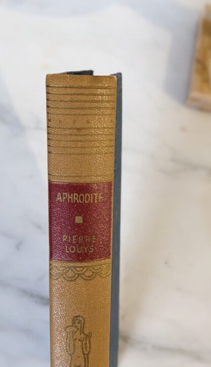 upper spine view - 1932 Aphrodite {Ancient Manners} by Pierre Louys - Illustrated Editions Company