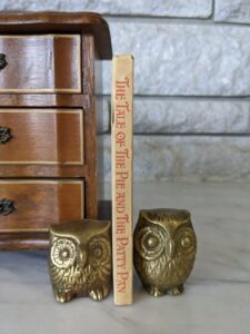 Binding view - 1925 The Tale of The Pie and The Patty Pan by Beatrix Potter