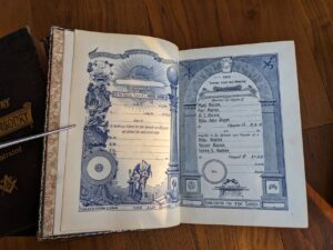pages inside - A Library of Freemasonry Illustrated Five Volume Set - Published in 1911 by The John C. Yorston Publishing Co.