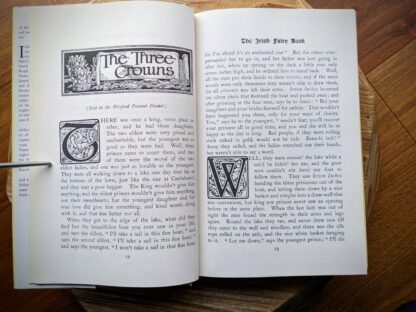 The Three Crowns - 1997 The Irish Fairy Book - Myth and Romance from The Old World - By Alfred Perceval Graves