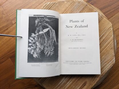 title page - Plants of New Zealand by Laing and Blackwell - Fifth Edition - undated - circa 1940s