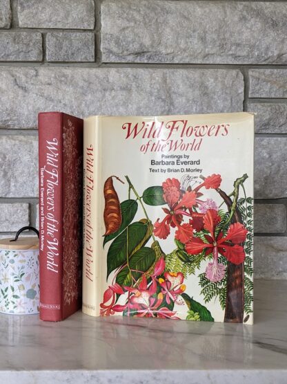 1970 Wild Flowers of the World - Paintings by Barbara Everard - Published by Peerage Books - with DJ