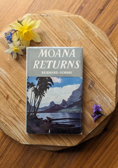 1959 Moana Returns - First English Translation - Published by Elek Books