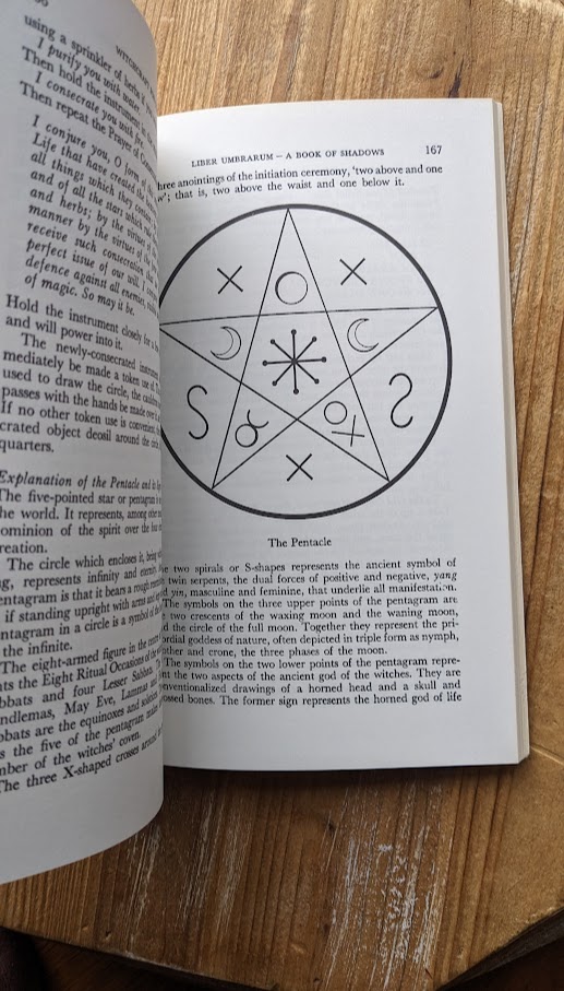 The Pentacle - 1987 Witchcraft for Tomorrow by Doreen Valiente -Phoenix Publishing Company