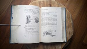 1957 The World of Pooh by A. A. Milne - pages inside