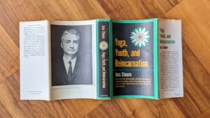 Dustjacket - 1965 Yoga, Youth, and Reincarnation by Jess Stearn - Book Club Edition