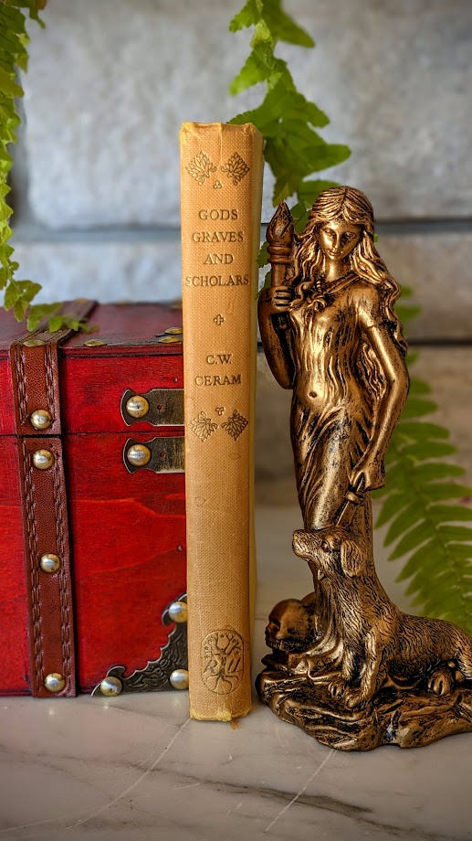 1954 Gods, Graves and Scholars by C.W. Ceram Scarce Readers Union Edition