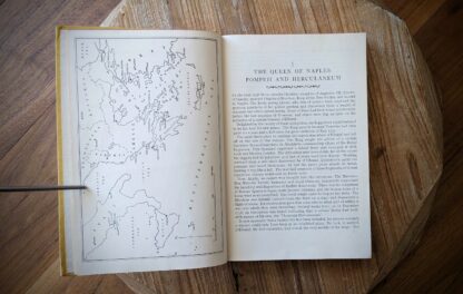 Chapter 1 - 1954 Gods, Graves and Scholars by C.W. Ceram Scarce Readers Union Edition