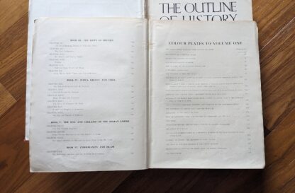 Contents and List of Colour Plates have full seam separation -The Outline of History by H.G. Wells Vol. - c. late 1920s - published by George Newnes Ltd