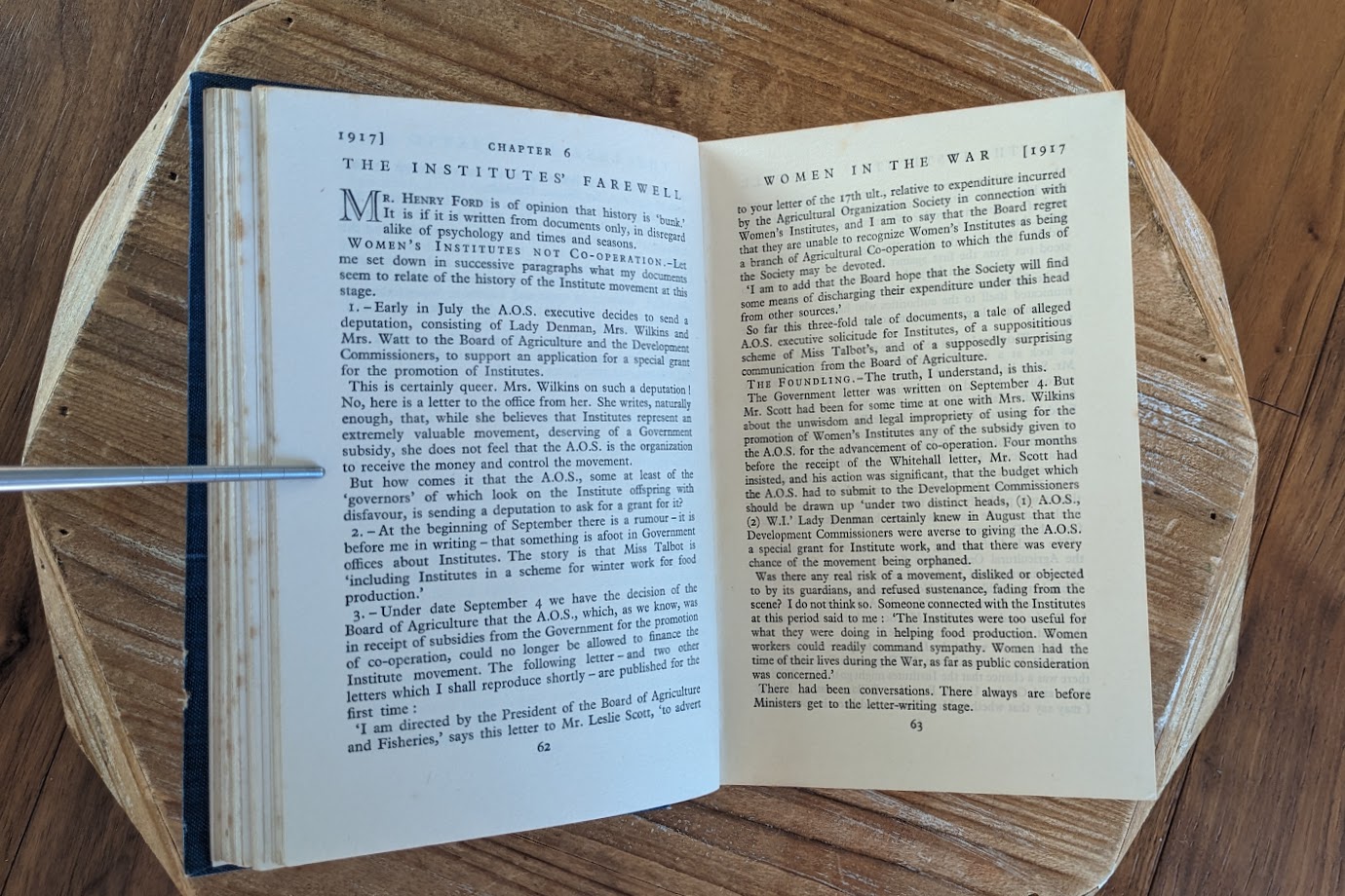 Women in War - 1925 First Edition – The Story of the Women’s Institute Movement by J.W. Robertson