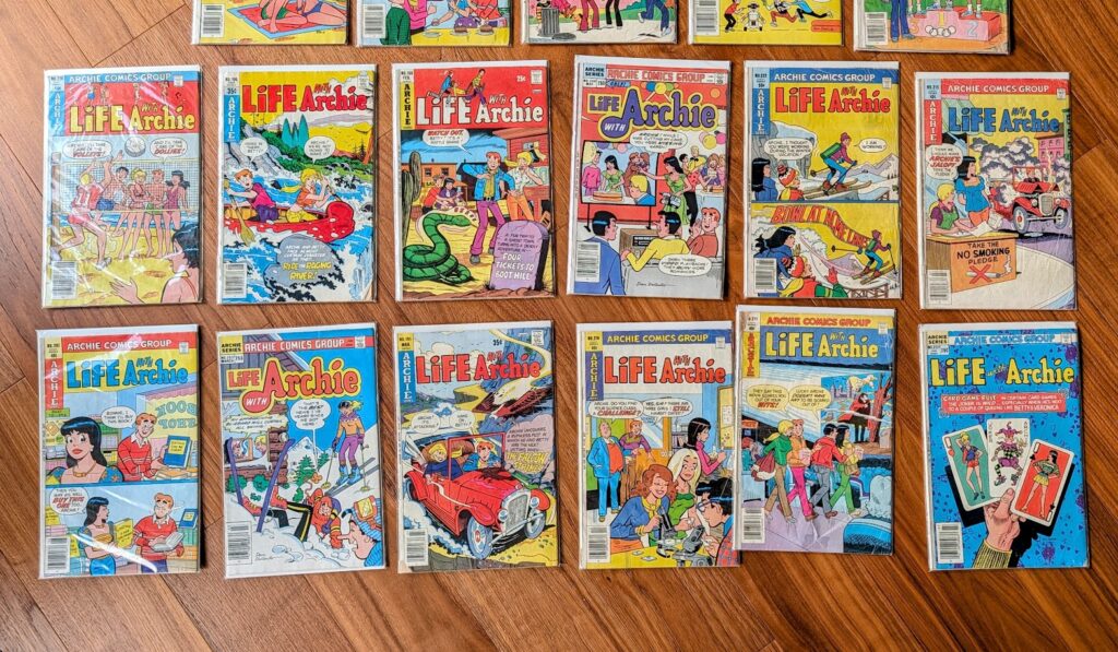 1975–1986 Vintage Archie Comics Lot - image 3 of 3 - Life with Archie