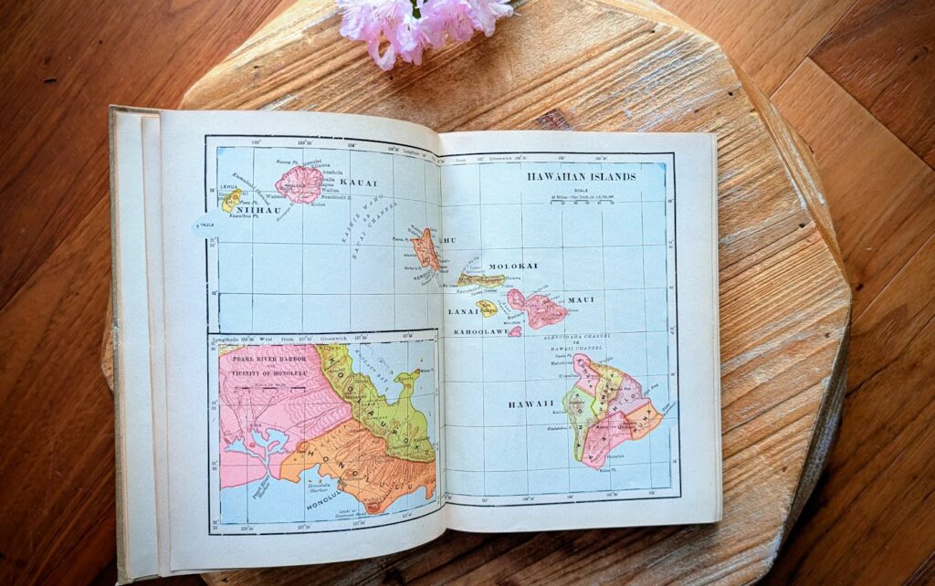 Hawaiian Islands map - 1912 The Story of Hawaii by Charlotte Alexander - American Book Company