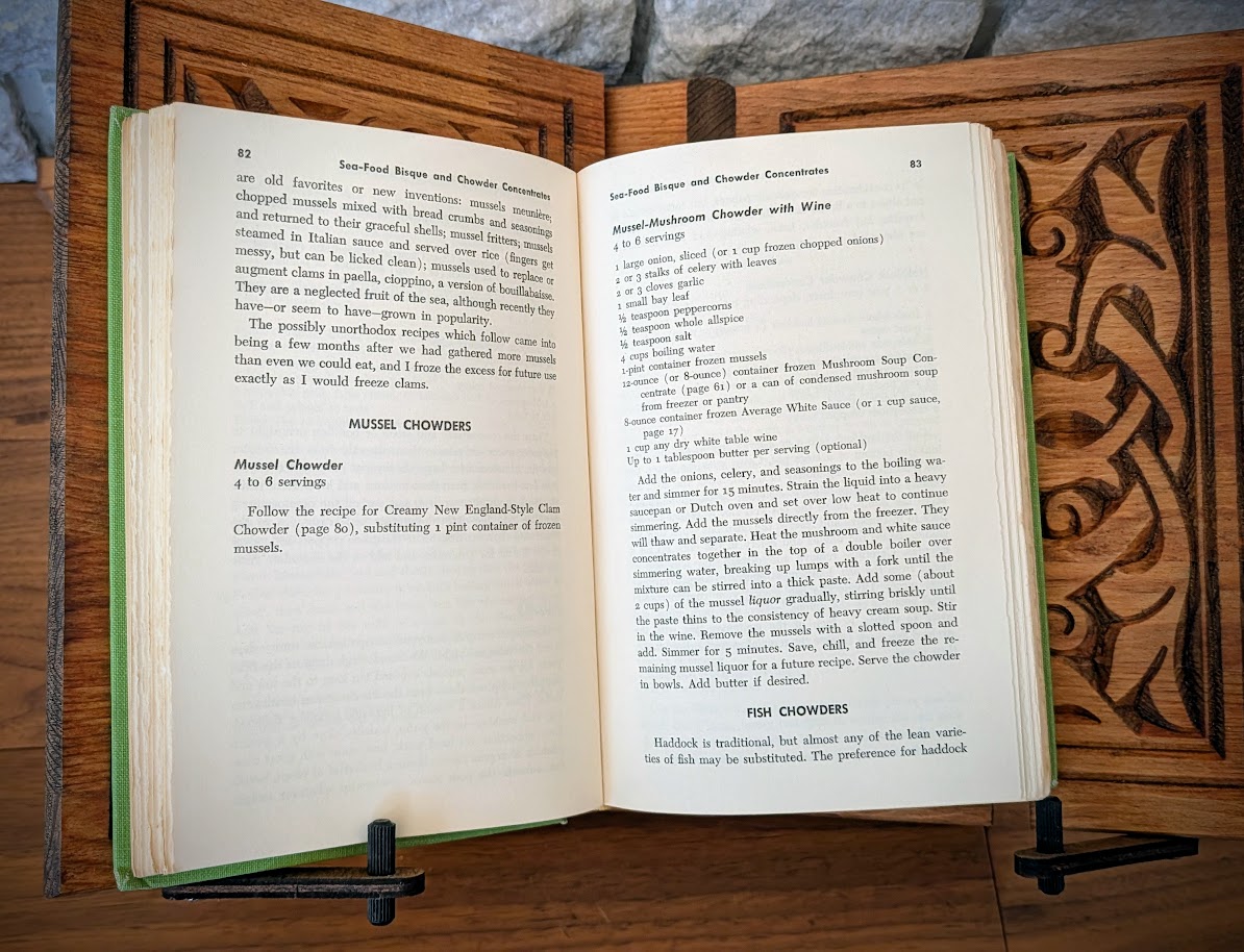 1970 Hazel Meyer's Freezer Cook Book - pages inside